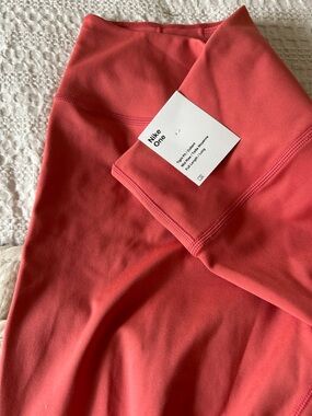 Nike Coral/Salmon High-Rise Leggings